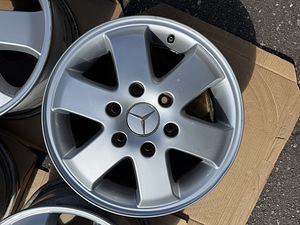 16" оригинальные диски Mercedes-Benz Sprinter 6x130 (3 фото из 9)