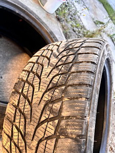 M: lamellrehvid 205/50R17 & 225/55/R17 naastrehvid (3 foto / 9)
