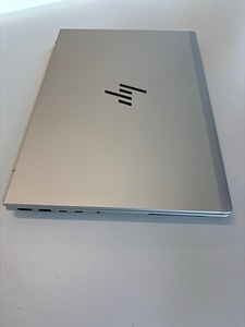 HP EliteBook 640 G11 (2 foto / 4)