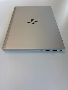 HP EliteBook 640 G11 (3 foto / 4)