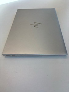 HP EliteBook 840 G10 (2 foto / 4)