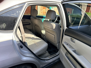Lexus RX350. 2010 bensiin-gaas .318985km (11 foto / 13)