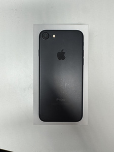 iPhone 7 32gb (1 фото из 3)