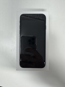 iPhone 7 32gb (2 фото из 3)
