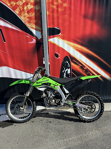 Kawasaki KX450f (2 фото из 6)