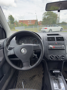 VOLKSWAGEN POLO 2007 г. 1.4i 55kw автомат (5 фото из 5)