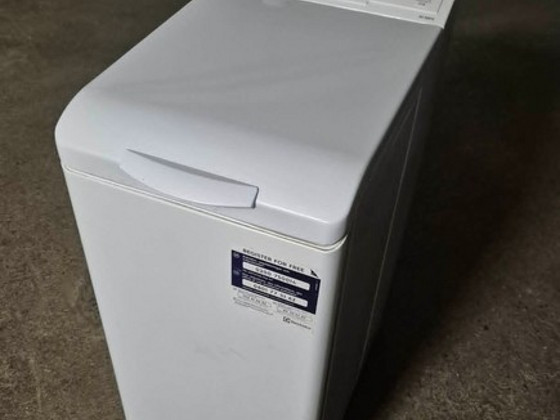 Pesumasin Electrolux EWT1062TDW 6kg 1000p/min