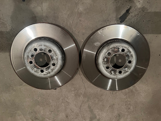 Kasutatud BMW esipidurikettad 370mm