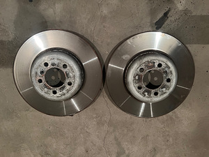 Kasutatud BMW Передние тормозные диски 370mm (1 фото из 4)
