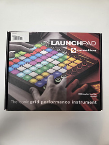 Novation Launchpad MK2 + защитная крышка decksaver (1 фото из 2)