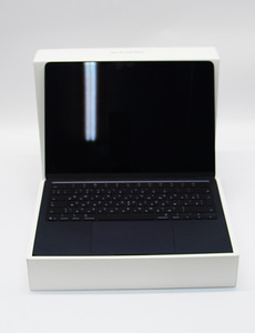 Sülearvuti MacBook Air M4 256GB 16GB RAM Midnight (2 foto / 2)