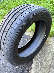 Новые! Шины 225/50R18 95v (1 фото из 4)