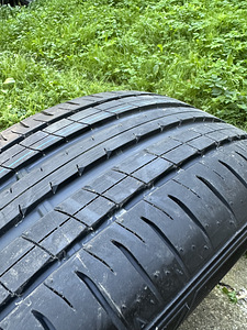 Новые! Шины 225/50R18 95v (2 фото из 4)