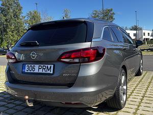Opel Astra Sports Tourer+ (4 фото из 15)