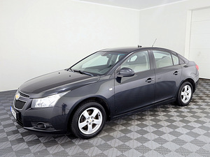 Chevrolet Cruze Comfort 1.6 91kW (2 фото из 8)