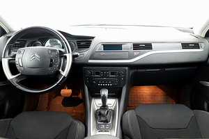 Citroen C5 Comfort ATM 2.0 103kW (5 фото из 7)