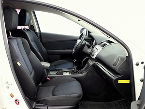 Mazda 6 Elegance 1.8 88kW (6 фото из 7)
