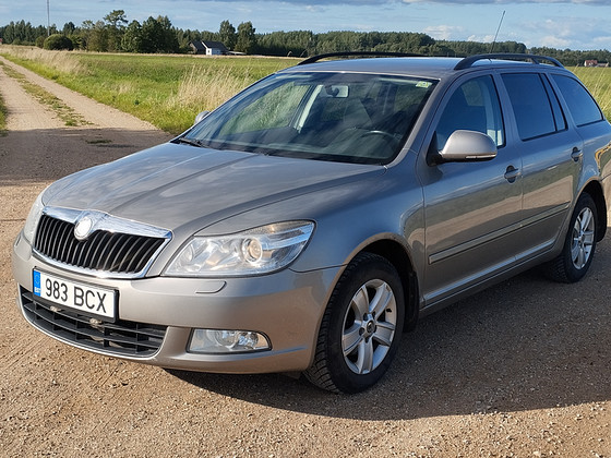 Skoda Octavia 2010 1,4 бензин 90 кВт