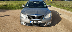 Skoda Octavia 2010 1,4 bensiin 90kw (2 foto / 9)