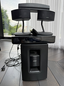 Bose SoundTouch 220 (1 фото из 2)