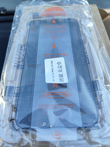 Kaitske oma iPhone 13, iPhone 13 Pro, iPhone 14 ekraani (1 foto / 3)