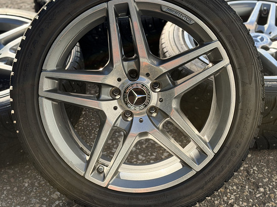 18" оригинальные диски Mercedes-Benz 5x112 + шипованные шины 245/45