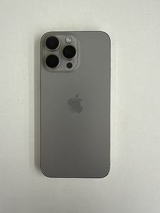iPhone 15 Pro Max 256 ГБ Titanium (3 фото из 7)