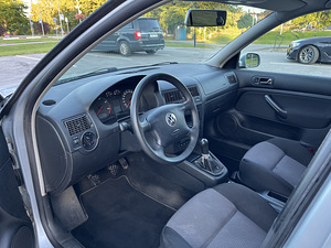 Volkswagen Golf 4 1.9 TDI ÜV 08.27 REG MAKSTUD (5 foto / 13)