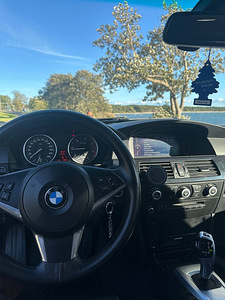 BMW 520D (7 foto / 11)