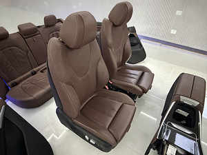 BMW X5 G05 2019 комплект сидений (2 фото из 5)