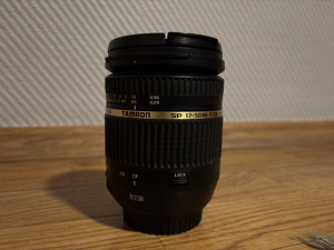 Tamron SP AF 17-50mm f/2.8 XR Di II VC LD EF (1 foto / 2)