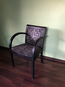 Geiger Brickel tugitool punutud puidust seljatoega (2 foto / 4)