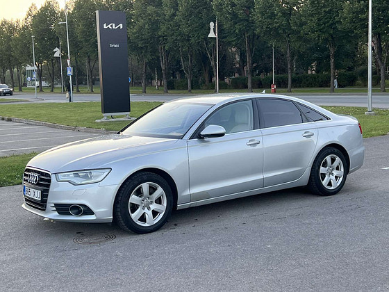 AUDI A6 LIMOUSINE