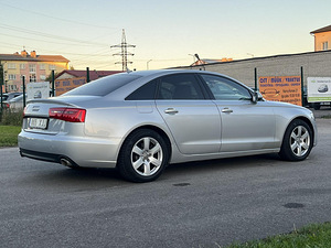 AUDI A6 LIMOUSINE (7 foto / 11)