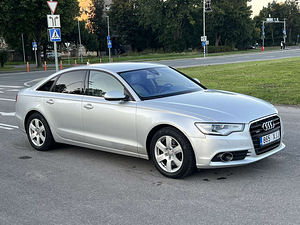AUDI A6 LIMOUSINE (2 foto / 11)