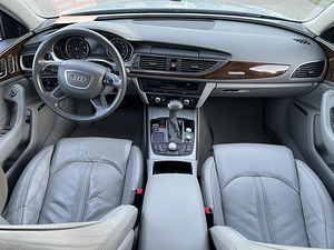 AUDI A6 LIMOUSINE (10 foto / 11)