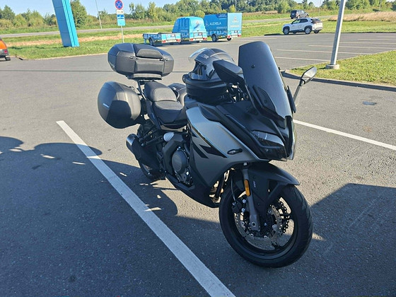 CFMOTO 650 GT 2023a
