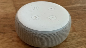 Amazon Alexa Echo Dot 3 (2 foto / 3)