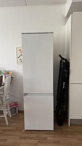 Холодильник Electrolux (1 фото из 2)