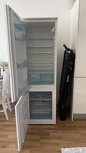 Холодильник Electrolux (2 фото из 2)