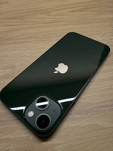 Apple iPhone 13 128 GB, roheline (2 foto / 5)