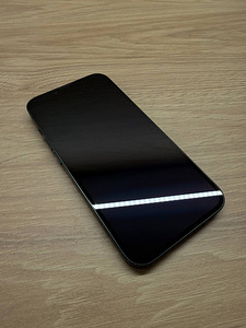 Apple iPhone 13 128 GB, roheline (5 foto / 5)