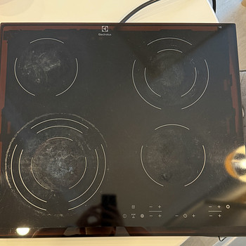 Керамическая варочная панель Electrolux