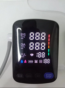 HEINE mini 3000 Clip Lamp+Blood Pressure Monitor (5 foto / 6)