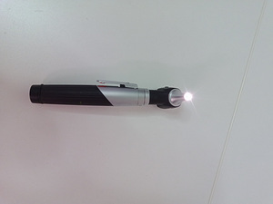 HEINE mini 3000 Clip Lamp+Blood Pressure Monitor (2 foto / 6)
