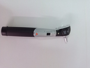 HEINE mini 3000 Clip Lamp+Blood Pressure Monitor (6 foto / 6)