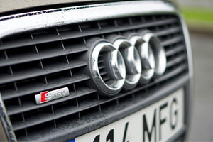 Audi A4 B7 1.8T S-line automaat 2005 (2 foto / 10)