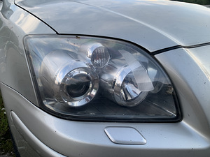 Toyota Avensis (4 foto / 5)