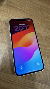 Apple iPhone 13 256Gb White v heas korras (2 foto / 3)