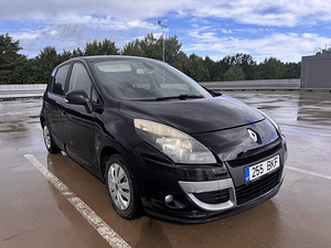 Renault Megane Scenic (1 фото из 6)